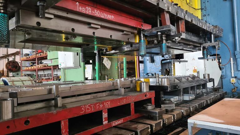 press-250t-schuler-04