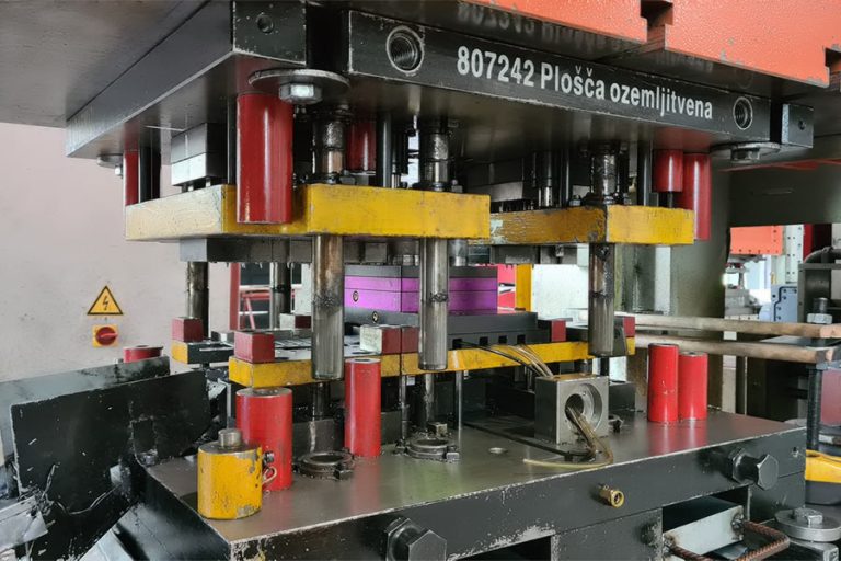 pressing-machine-erkekoglu-160t-11