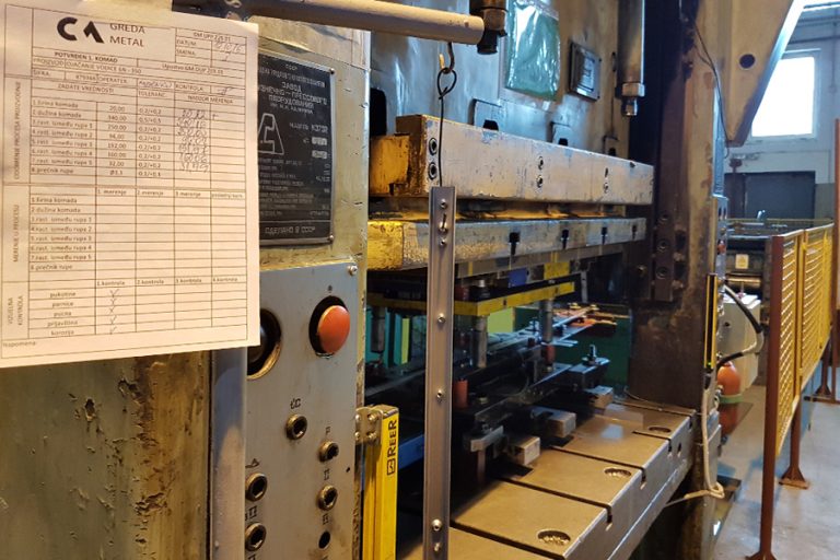 pressing-machine-kuznecov-03